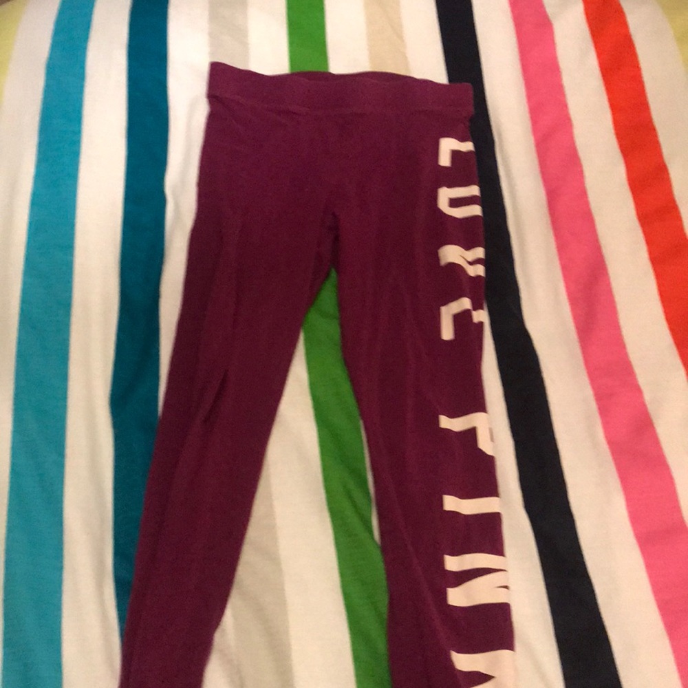 Pink leggings.